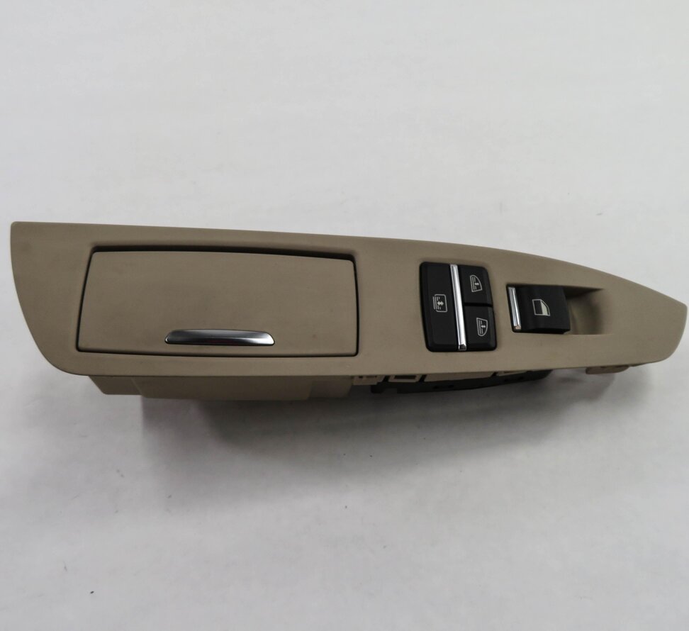 Thumbnail 2: 2011 BMW 750i (F01) LEFT REAR DOOR SUN SHADE WINDOW SWITCH w/ ASH TRAY (OYSTER)