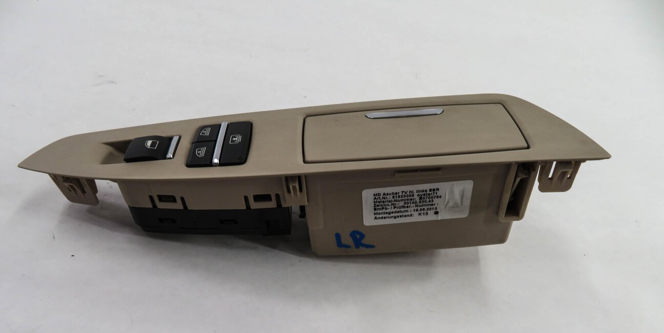 Thumbnail 6: 2011 BMW 750i (F01) LEFT REAR DOOR SUN SHADE WINDOW SWITCH w/ ASH TRAY (OYSTER)