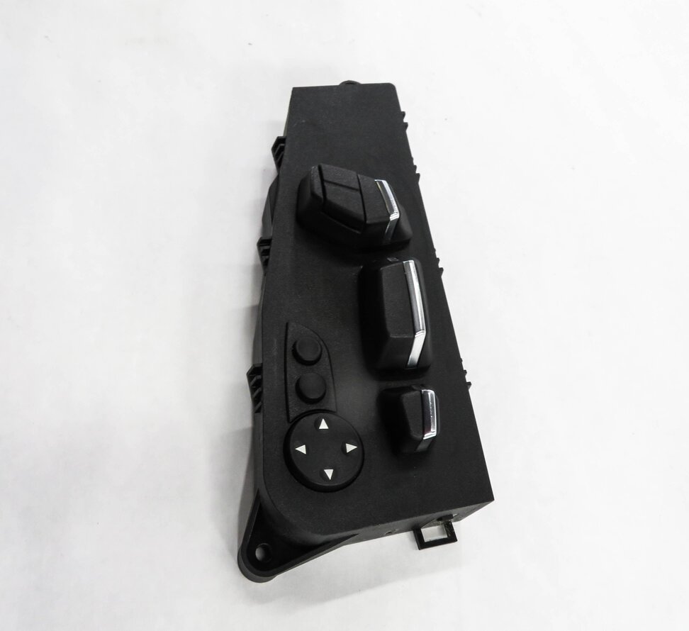 Thumbnail 4: 2011 BMW 750i (F01) LEFT FRONT DRIVER POWER SEAT ADJUSTMENT SWITCH BUTTON
