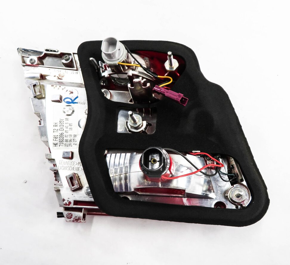 Thumbnail 7: 2009-2012 BMW 740i 750i 760i B7 (F01) LEFT DRIVER TRUNK TAILLIGHT LIGHT LAMP