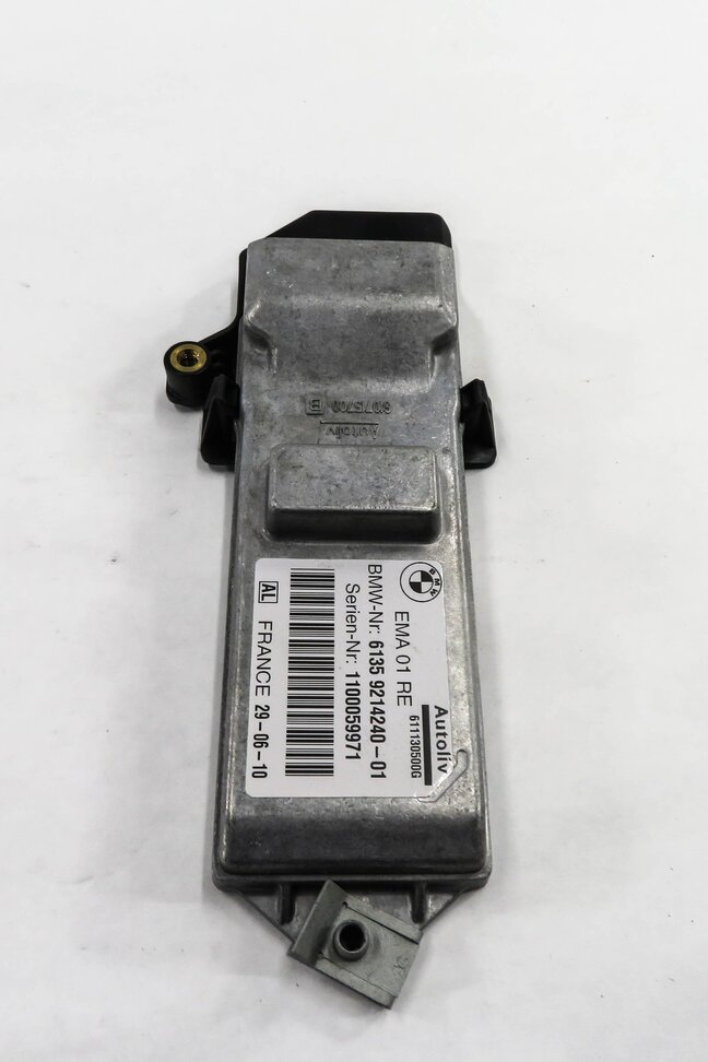 Thumbnail 5: 2009-2012 BMW 740i 750i 760i B7 (F01 F02) RIGHT FRONT PASSENGER SEATBELT MODULE