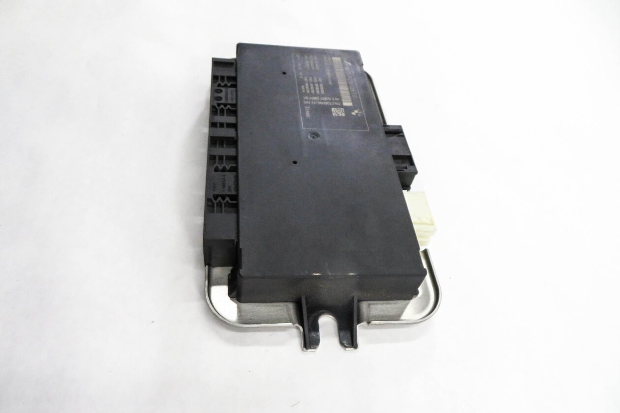 Thumbnail 4: 2010-2017 BMW 528i 535i 550i 650i 750i M5 X3 - FRMIII BODY LIGHT CONTROL MODULE