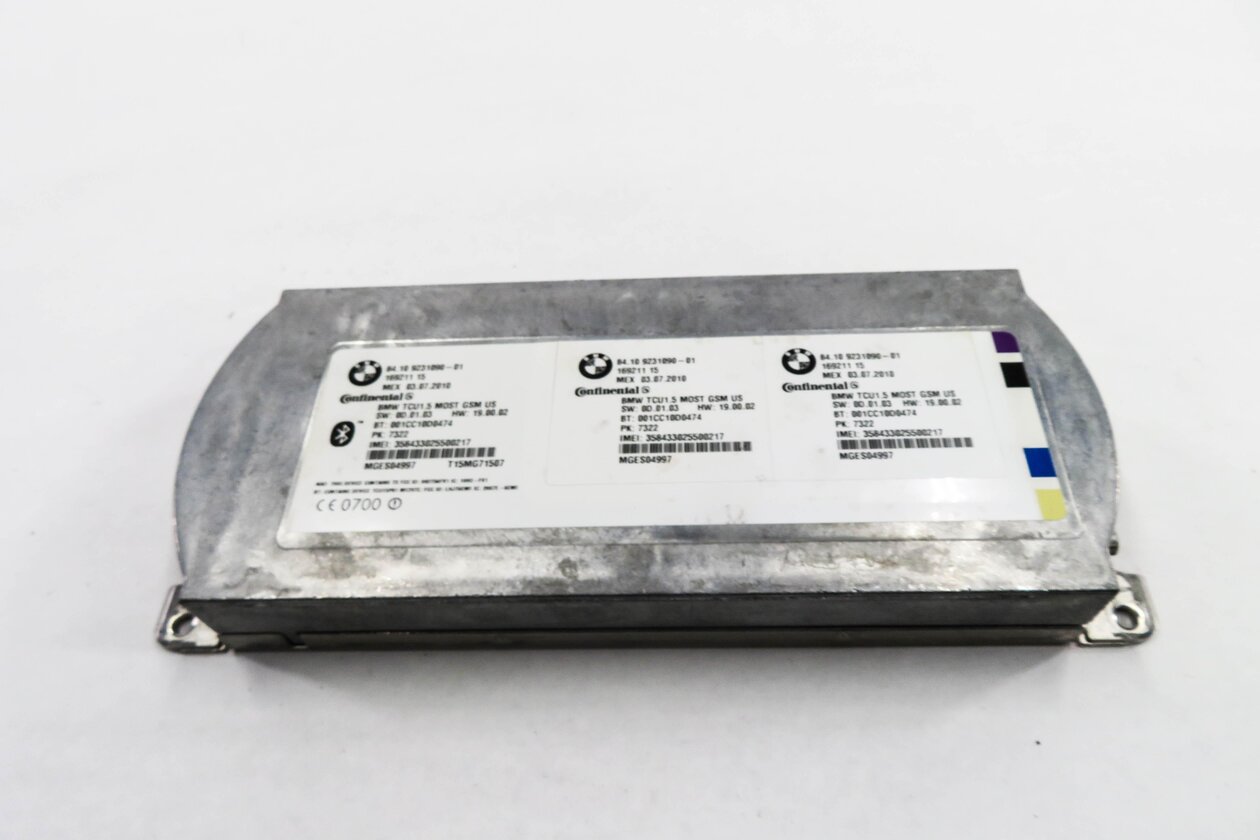 Thumbnail 2: 2011 BMW 750i (F01) BLUETOOTH TELEMATICS COMMUNICATION CONTROL MODULE
