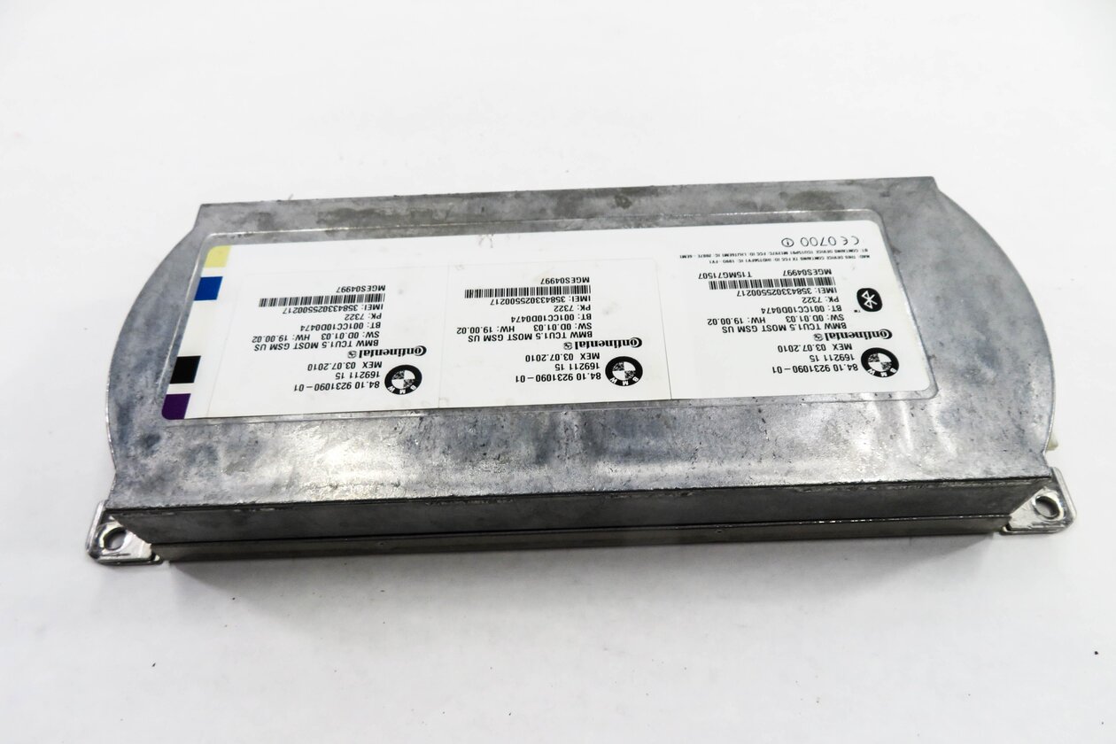 Thumbnail 5: 2011 BMW 750i (F01) BLUETOOTH TELEMATICS COMMUNICATION CONTROL MODULE