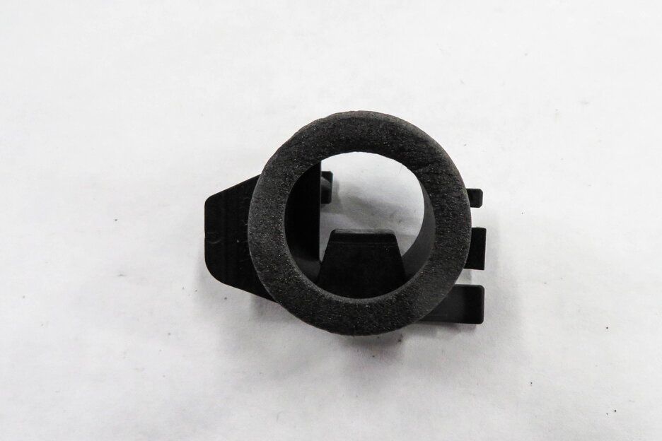 Thumbnail 6: 2011 BMW 750i (F01) IGNITION SWITCH IMMOBILIZER MODULE COIL RING