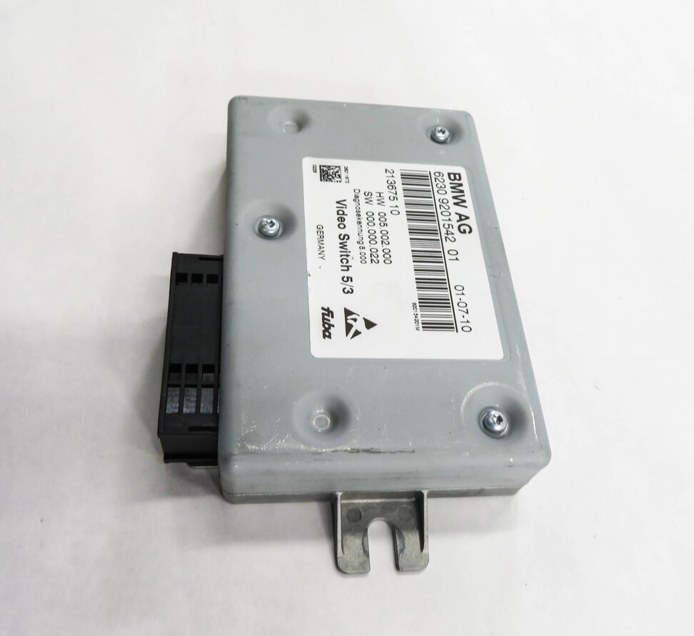 Thumbnail 3: 2011 BMW 750i (F01) DVD MULTIMEDIA VIDEO SWITCH CONTROL MODULE