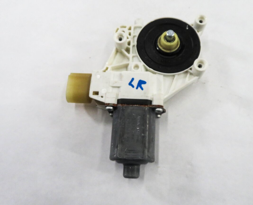 Thumbnail 6: 09-18 BMW 740i 750i 760i (F01) LEFT DRIVER SIDE WINDOW MOTOR (FITS FRONT & REAR)