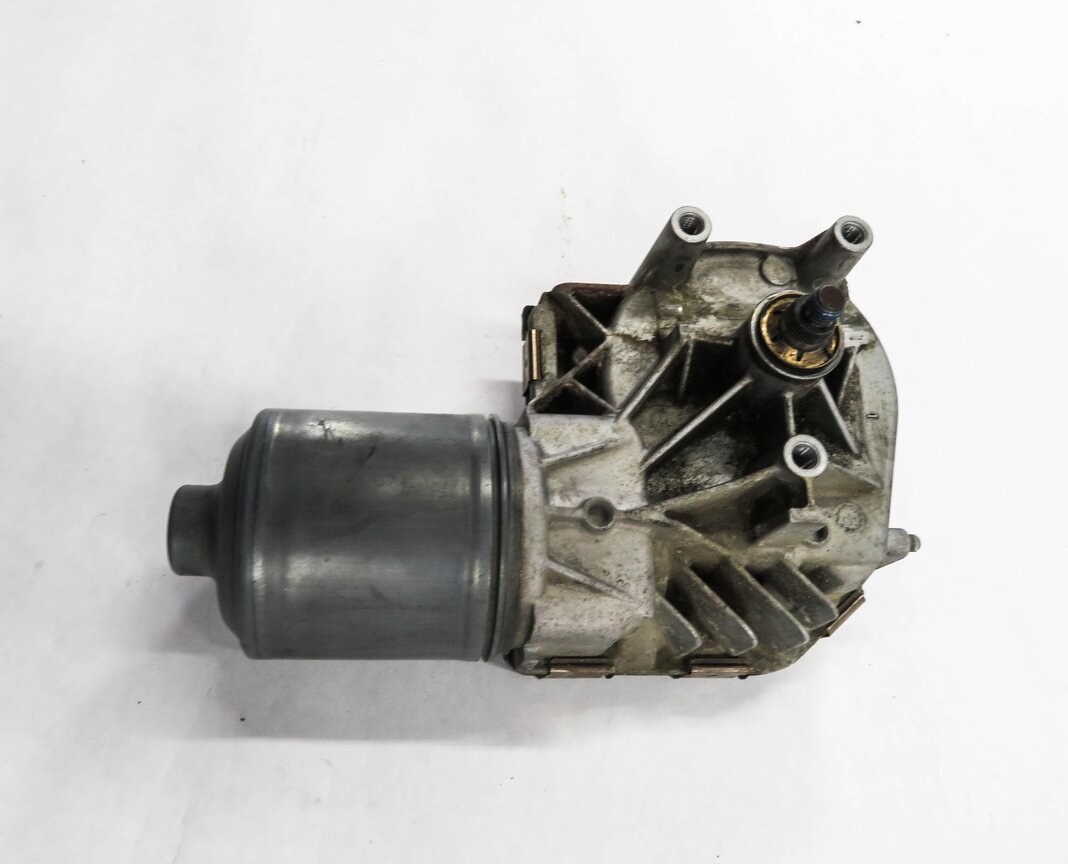 Thumbnail 3: 2010-2016 BMW M5 528i 535i 550i 740i 750i 760i (F01 F10) WINDSHIELD WIPER MOTOR