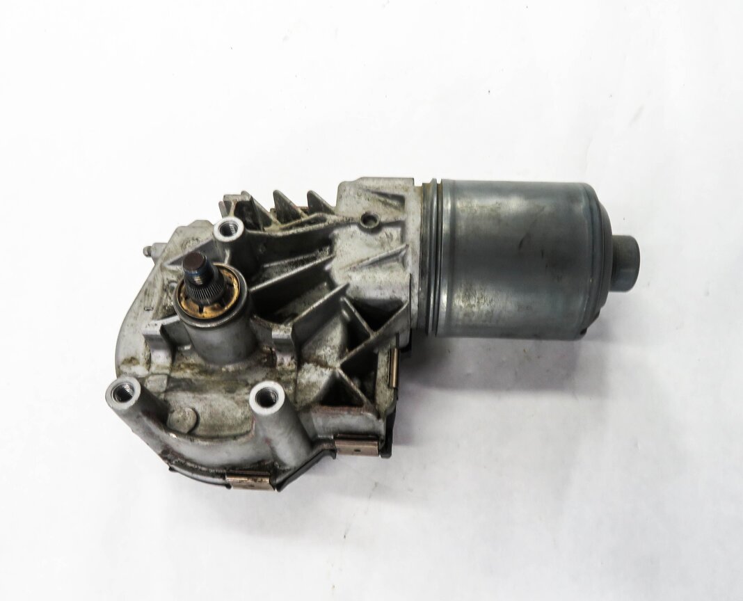Thumbnail 4: 2010-2016 BMW M5 528i 535i 550i 740i 750i 760i (F01 F10) WINDSHIELD WIPER MOTOR
