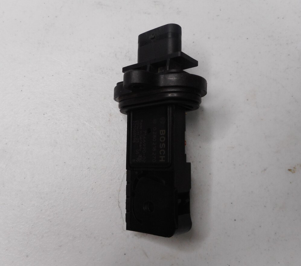 Thumbnail 3: 06-14 BMW 550i 750i 650i X5 X6 (E60 E70 E71 F01 F10) V8 MASS AIR FLOW SENSOR MAF