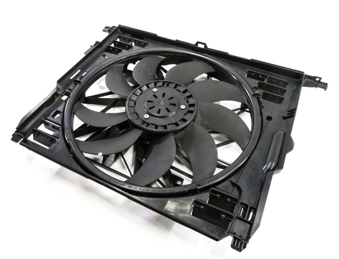 2010-2018 BMW 550i 550iGT 650i 750i B7 (F01 F06 F10) 850w RADIATOR COOLING FAN