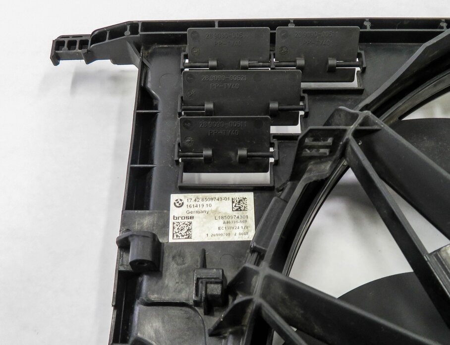 Thumbnail 7: 2010-2018 BMW 550i 550iGT 650i 750i B7 (F01 F06 F10) 850w RADIATOR COOLING FAN
