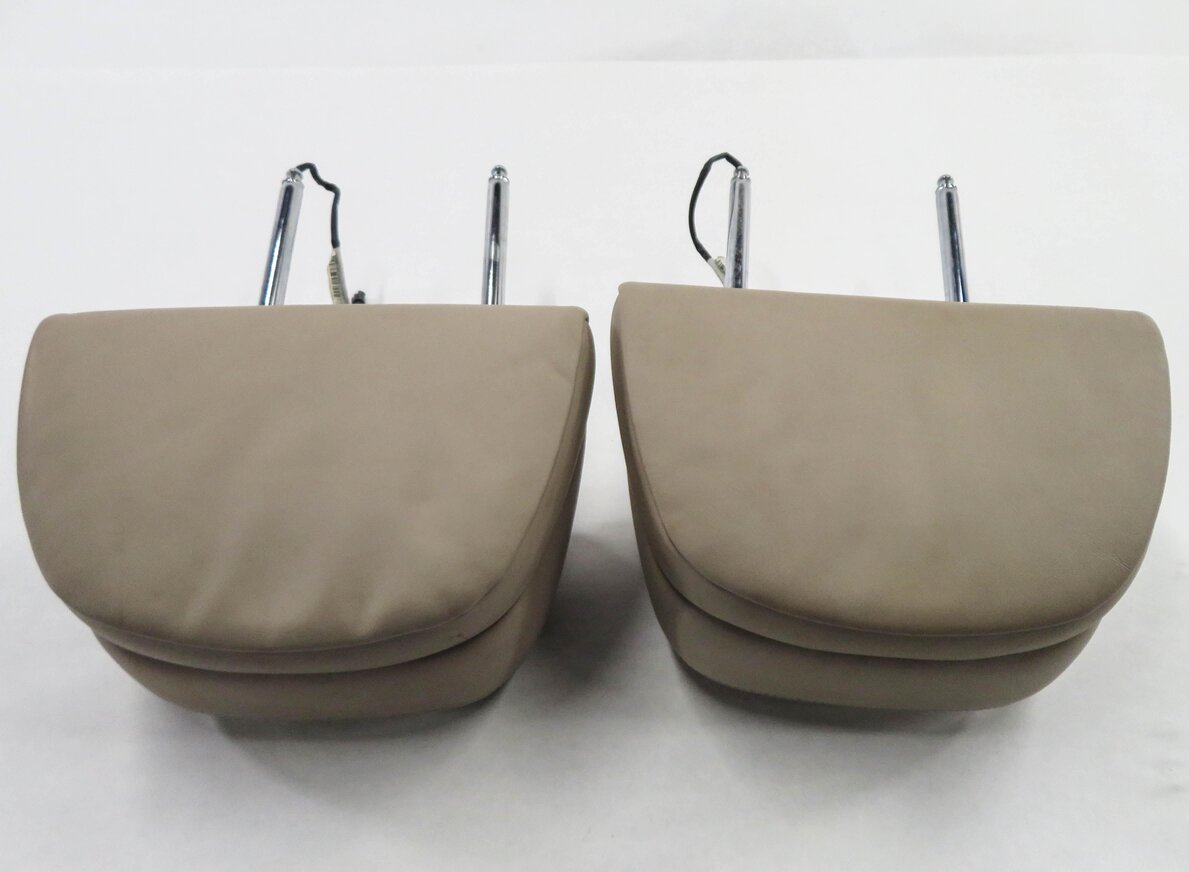 Thumbnail 4: 2011 BMW 750i (F01) FRONT COMFORT SEAT HEADREST SET-2 (OYSTER LEATHER)