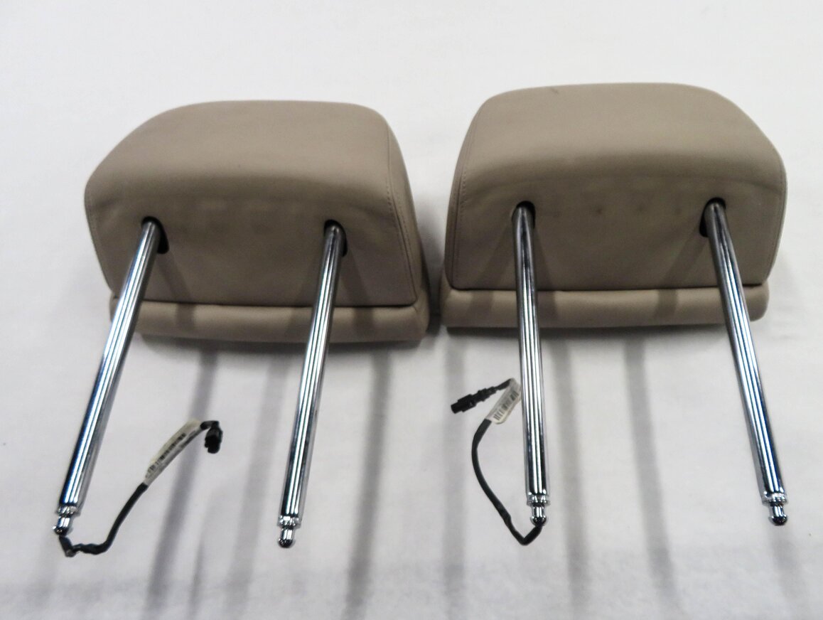 Thumbnail 5: 2011 BMW 750i (F01) FRONT COMFORT SEAT HEADREST SET-2 (OYSTER LEATHER)
