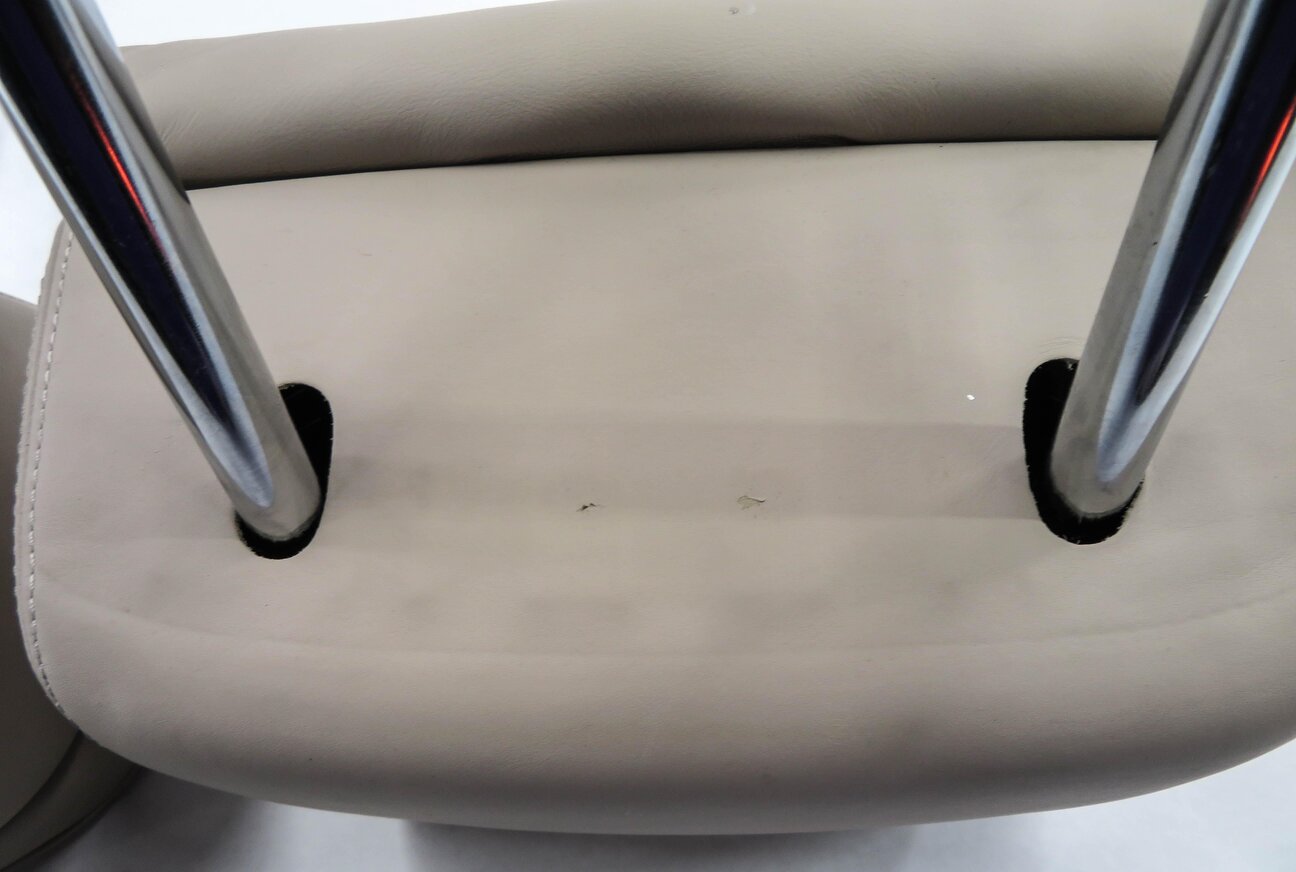 Thumbnail 7: 2011 BMW 750i (F01) FRONT COMFORT SEAT HEADREST SET-2 (OYSTER LEATHER)