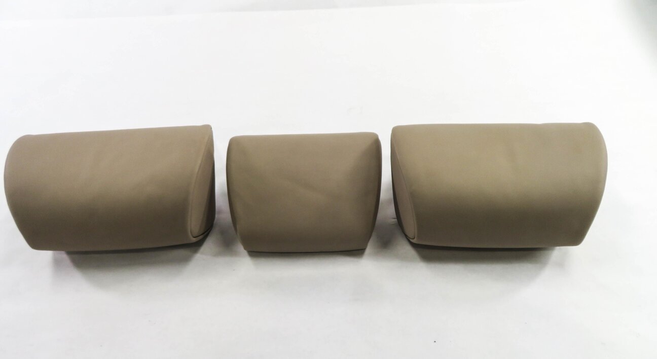 Thumbnail 5: 2011 BMW 750i (F01) REAR SEAT - LEFT / CENTER / RIGHT HEADREST SET-3 (OYSTER)