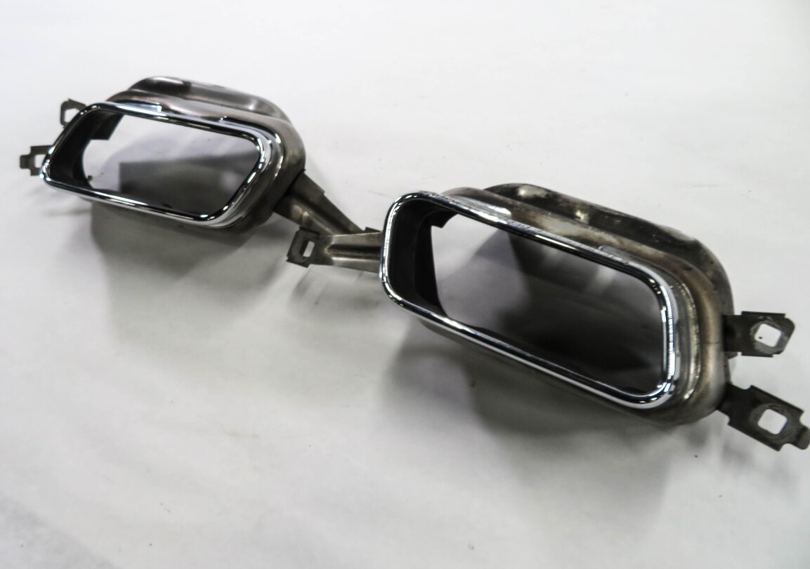 2011 BMW 750i (F01) EXHAUST TIP SET-2