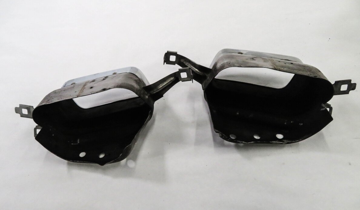 Thumbnail 6: 2011 BMW 750i (F01) EXHAUST TIP SET-2