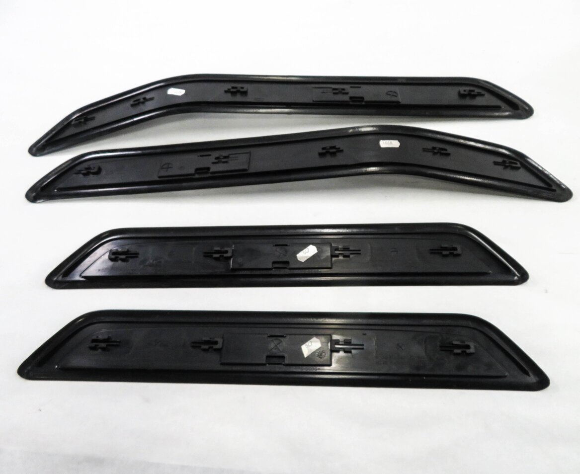 Thumbnail 6: 2011 BMW 750i (F01) FRONT & REAR ///M-SPORT DOOR SILL SCUFF PANEL TRIM SET-3