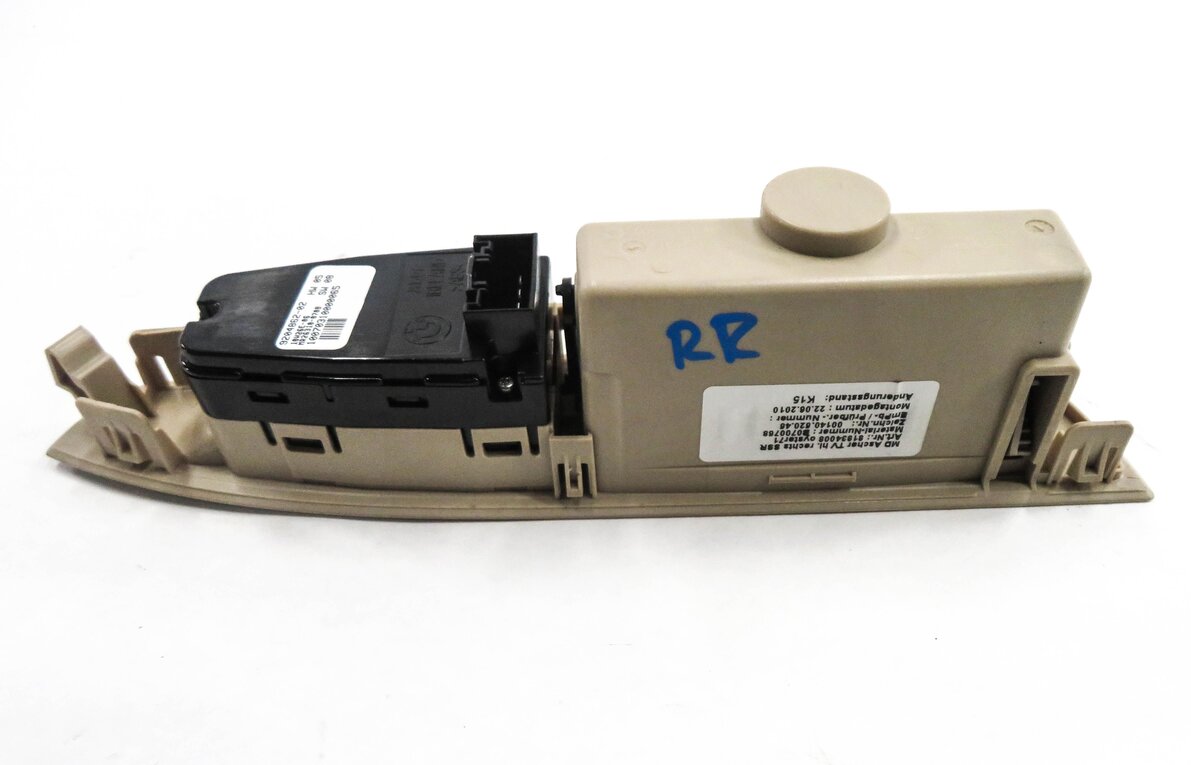 Thumbnail 7: 2011 BMW 750i (F01) RIGHT REAR DOOR SUN SHADE WINDOW SWITCH w/ ASH TRAY (OYSTER)