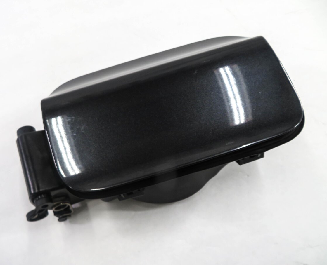 09-15 BMW 740Li 750Li 760Li B7 LWB (F02) FUEL TANK DOOR TRIM w/ HOUSING (GRAY)