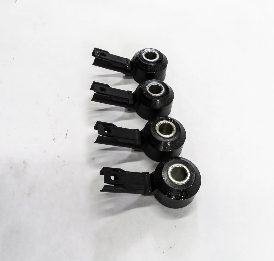 Thumbnail 4: 2011 BMW 750i (F01) 4.4L N63 TWIN TURBO ENGINE KNOCK PING DETONATION SENSOR SET
