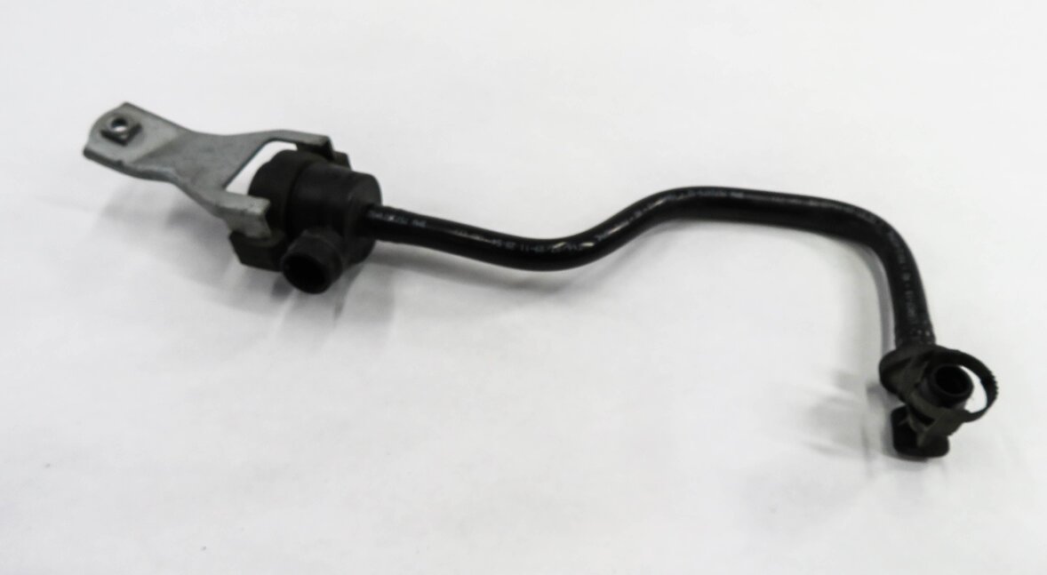 Thumbnail 2: 2011 BMW 750i (F01) 4.4L N63 TWIN TURBO ENGINE - FUEL TANK BREATHER PURGE VALVE