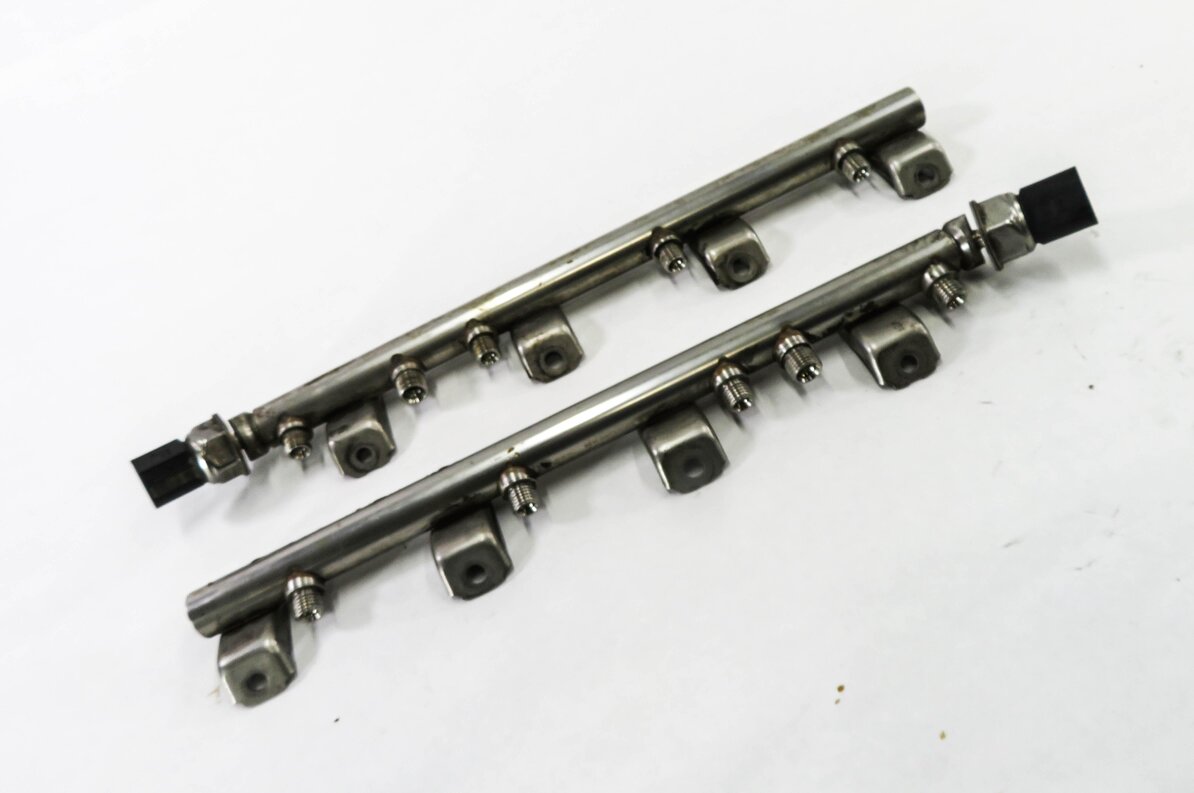 2011 BMW 750i (F01) 4.4L N63 TWIN TURBO ENGINE - LEFT & RIGHT FUEL RAIL SET-2