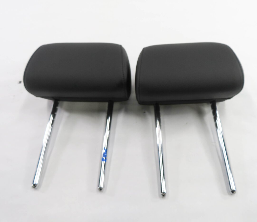 Thumbnail 2: 2011 BMW 535i (F10) REAR SEAT - LEFT & RIGHT (BLACK LEATHER) HEADREST SET-2