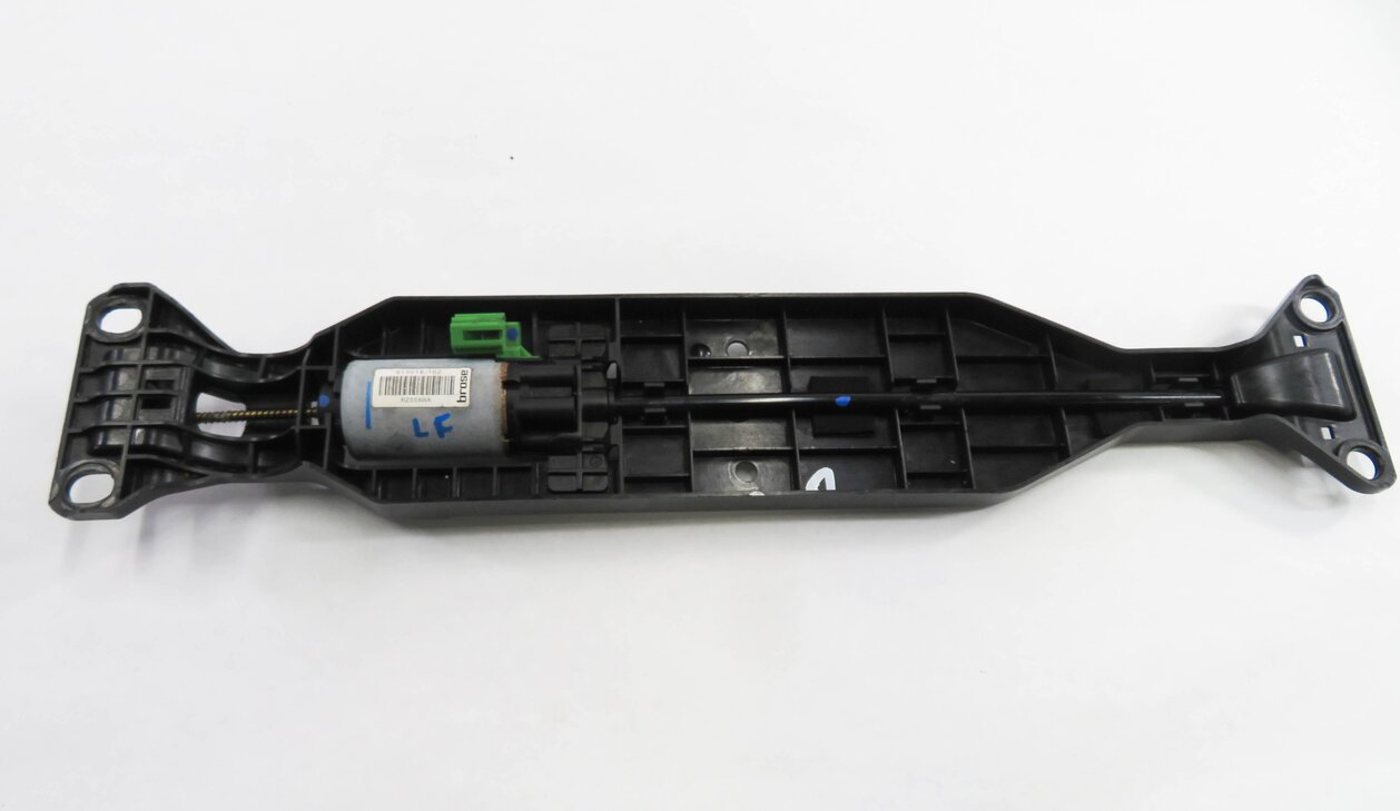 Thumbnail 10: 2011 BMW 535i (F10) LEFT FRONT DRIVER POWER SEAT ADJUSTMENT MOTOR SET-7