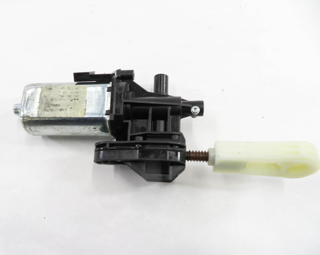 Thumbnail 6: 2011 BMW 535i (F10) RIGHT FRONT PASSENGER POWER SEAT ADJUSTMENT MOTOR SET-8