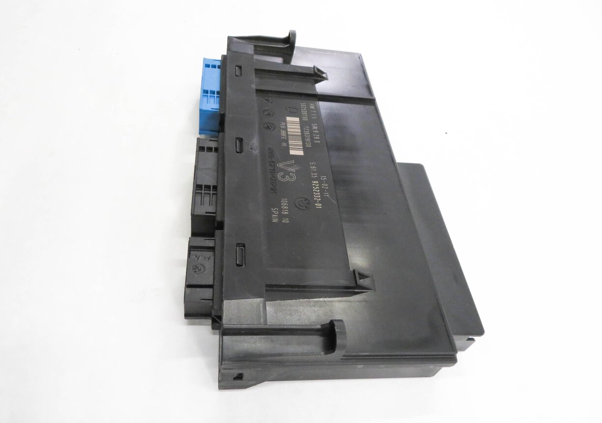 Thumbnail 4: 2011 BMW 528i 535i 550i (F10) MAIN PRIMARY BODY CONTROL MODULE BCM