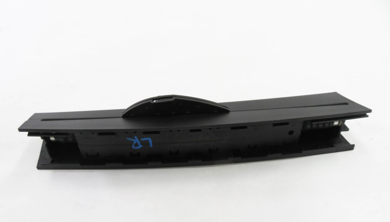 Thumbnail 6: 11-16 BMW 528i 535i 550i (F10) LEFT REAR DOOR VENT WINDOW PRIVACY SHADE SCREEN