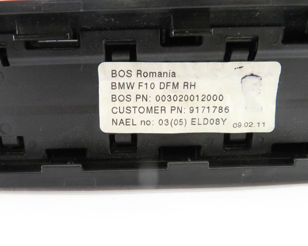 Thumbnail 7: 11-16 BMW 528i 535i 550i (F10) RIGHT REAR DOOR VENT WINDOW PRIVACY SHADE SCREEN