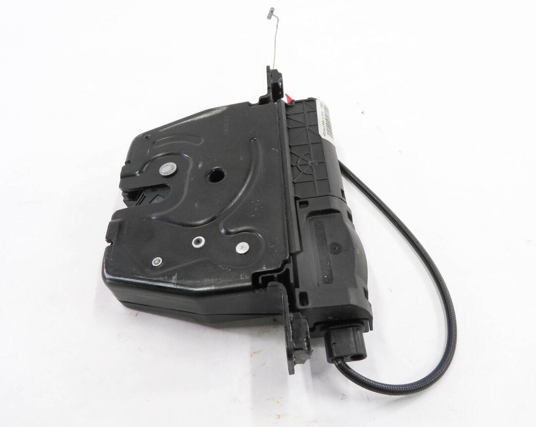 Thumbnail 3: 2011 BMW 535i (F10) REAR TRUNK LOCK LATCH ACTUATOR