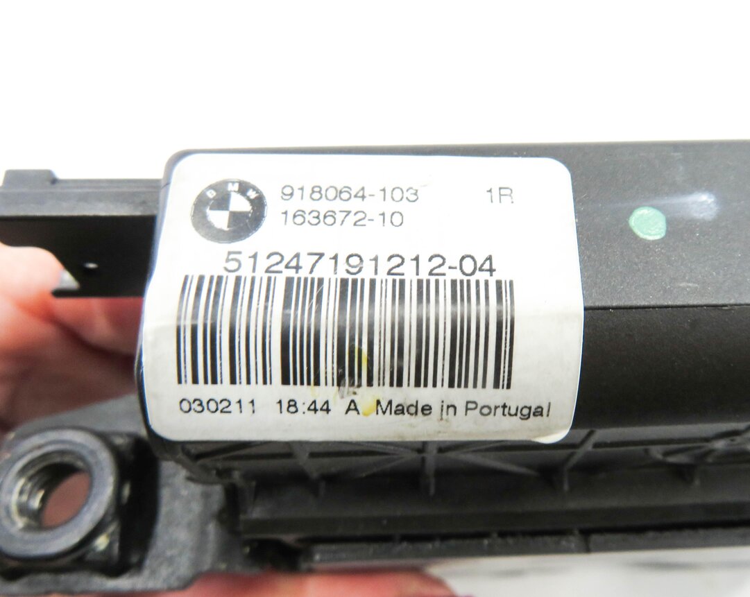 Thumbnail 7: 2011 BMW 535i (F10) REAR TRUNK LOCK LATCH ACTUATOR