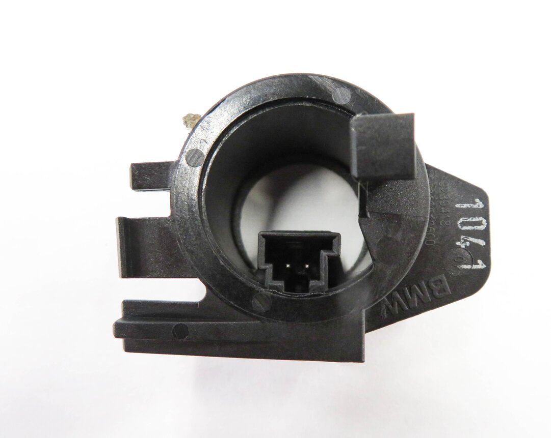 Thumbnail 6: 2011 BMW 535i (F10) IGNITION SWITCH IMMOBILIZER COIL RING