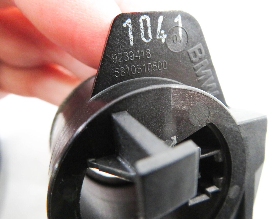 Thumbnail 7: 2011 BMW 535i (F10) IGNITION SWITCH IMMOBILIZER COIL RING