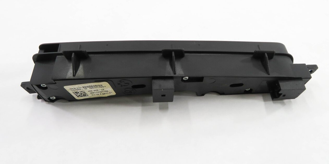 Thumbnail 6: 2011 BMW 535i (F10) TRACTION CONTROL CAMERA PDC SENSOR SWITCH BUTTON PANEL