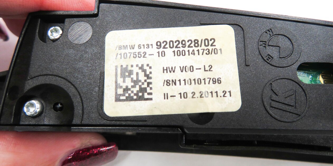 Thumbnail 8: 2011 BMW 535i (F10) TRACTION CONTROL CAMERA PDC SENSOR SWITCH BUTTON PANEL