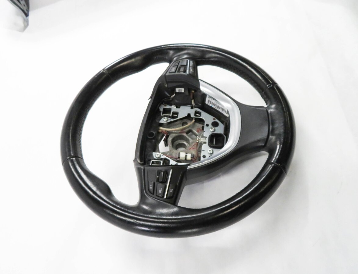 Thumbnail 4: 10-16 BMW 528i 535i 550i 740i 750i 760i (F01 F10) SPORT - LEATHER STEERING