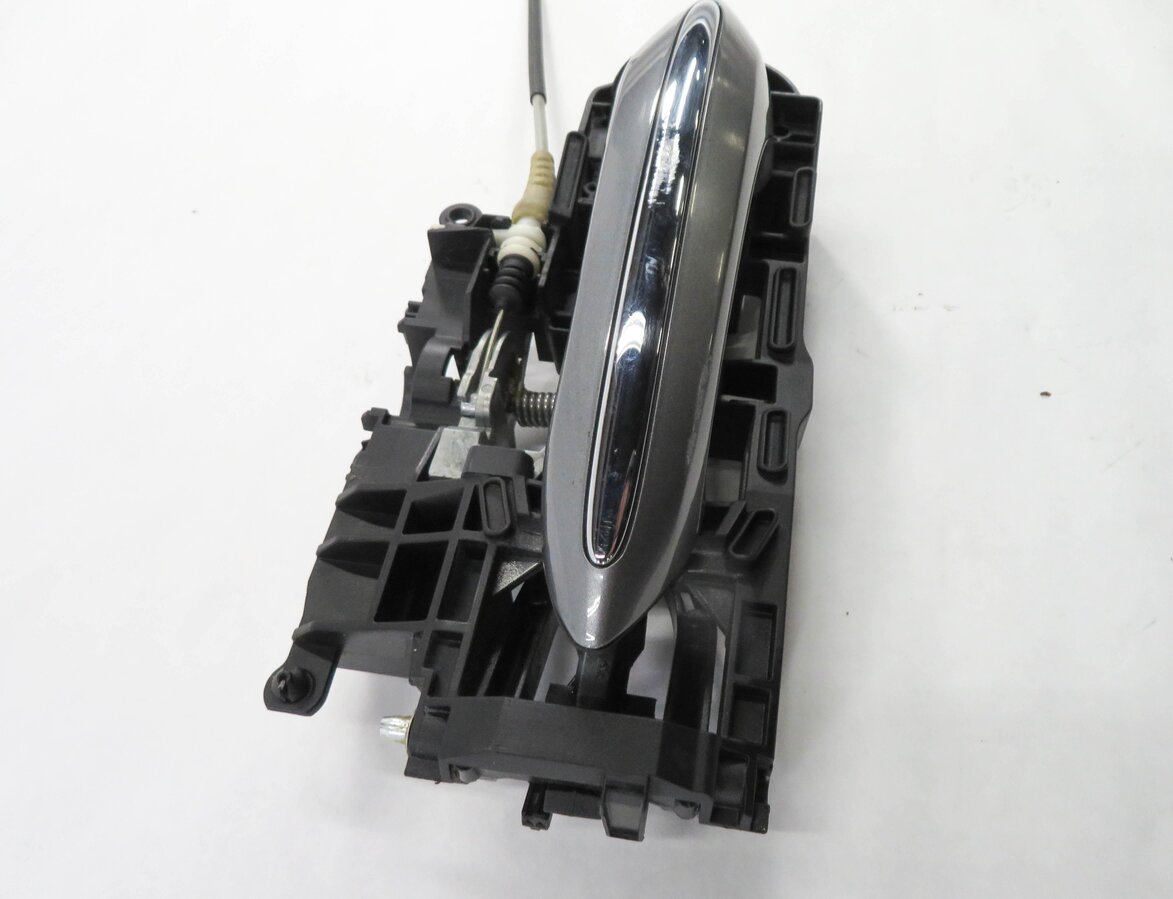 Thumbnail 3: 2011-2016 BMW 528i 535i 550i M5 (F10) RIGHT REAR DOOR HANDLE w/ LIGHT (GRAY A52)