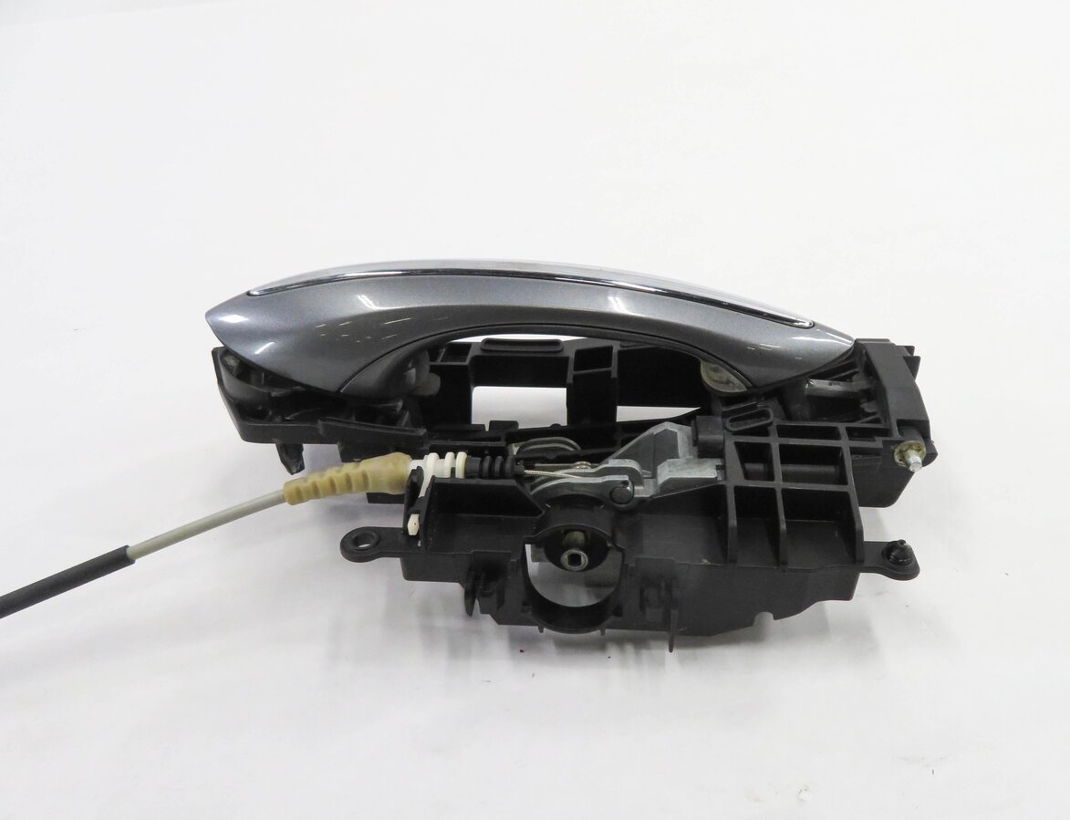 Thumbnail 5: 2011-2016 BMW 528i 535i 550i M5 (F10) RIGHT REAR DOOR HANDLE w/ LIGHT (GRAY A52)