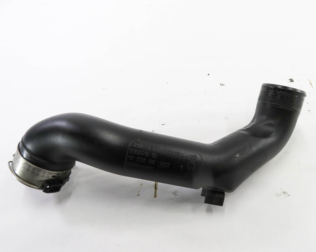 Thumbnail 5: 2011 BMW 535i (F10) 3.0L N55 TURBO - INTERCOOLER AIR INTAKE INDUCTION TRACT PIPE