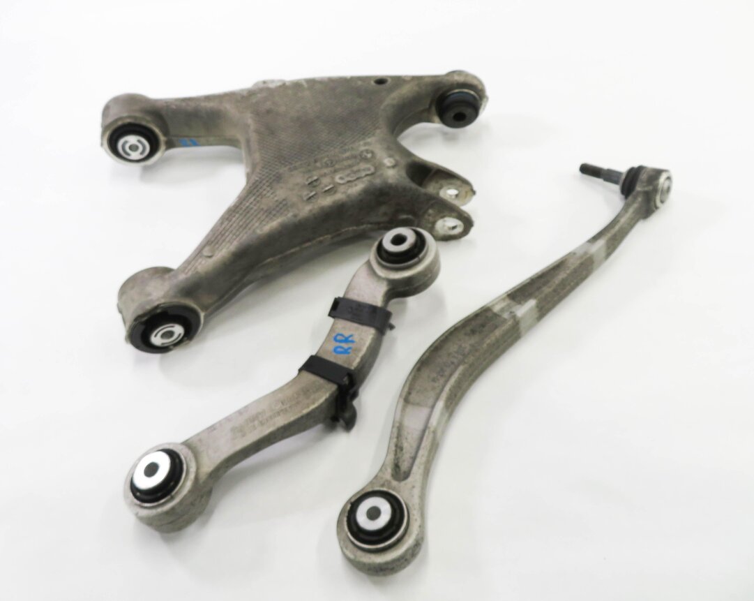 11-19 BMW 535i 550i 640i 650i 740i 750i (F01 F10) RIGHT REAR CONTROL ARM SET-3