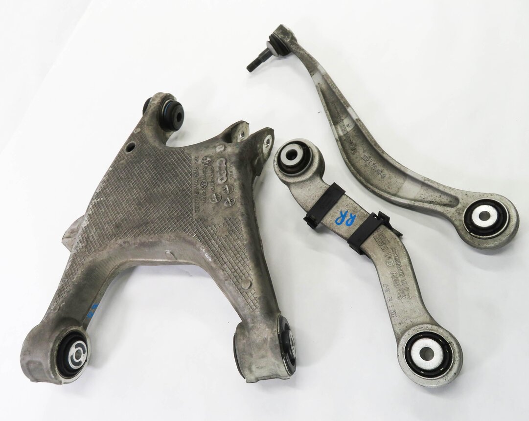 Thumbnail 5: 11-19 BMW 535i 550i 640i 650i 740i 750i (F01 F10) RIGHT REAR CONTROL ARM SET-3
