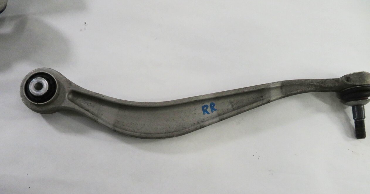 Thumbnail 7: 11-19 BMW 535i 550i 640i 650i 740i 750i (F01 F10) RIGHT REAR CONTROL ARM SET-3