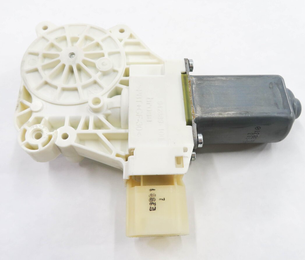 Thumbnail 6: 11-16 BMW 528i 535i 550i M5 (F10) RIGHT PASSENGER WINDOW MOTOR (FRONT / REAR)