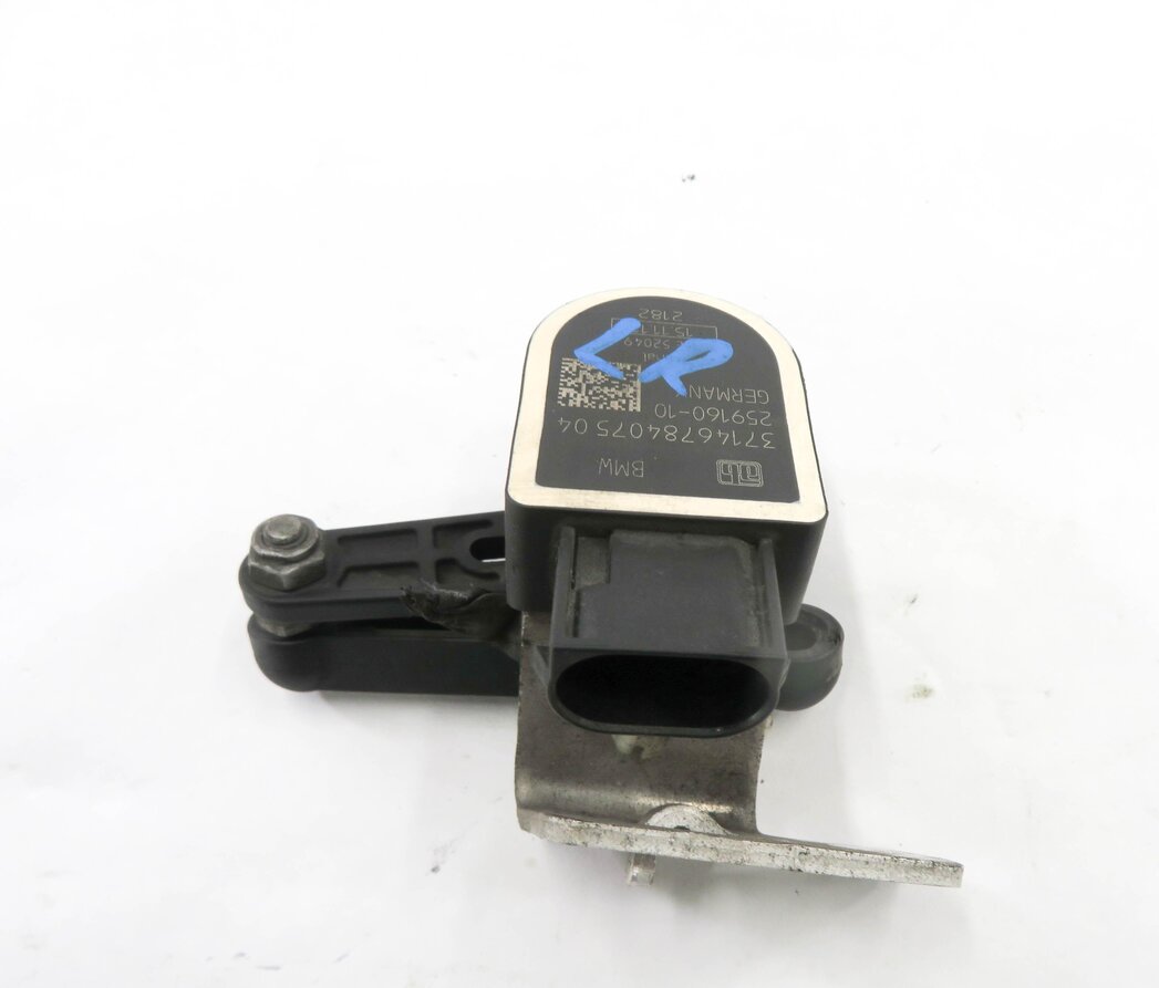 Thumbnail 2: 2012 BMW 535i (F10) LEFT DRIVER REAR SUSPENSION HEIGHT LEVEL SENSOR