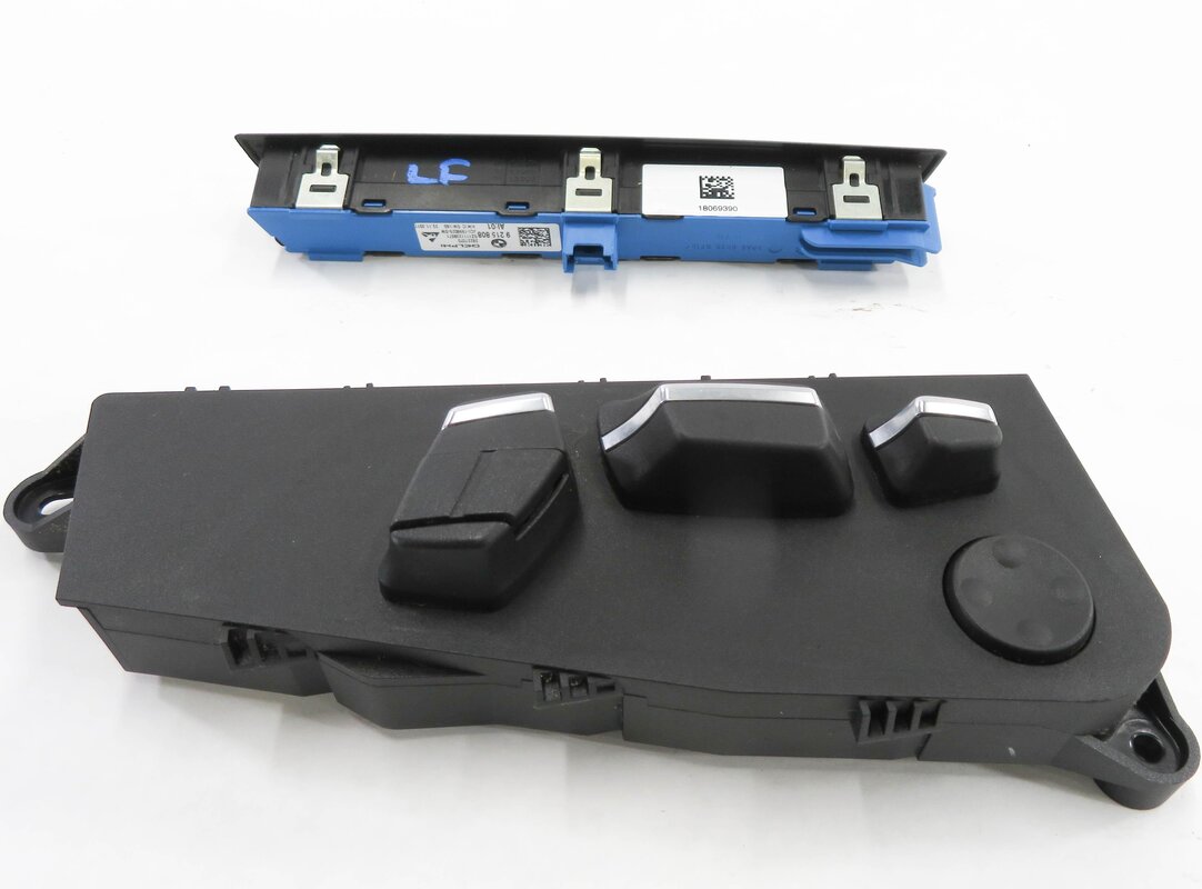 Thumbnail 4: 2012 BMW 535i (F10) LEFT FRONT DRIVER POWER MEMORY SEAT ADJUSTMENT SWITCH BUTTON